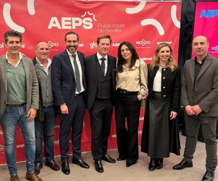 Instagram post from apecom_malaga. This post is in position 0.