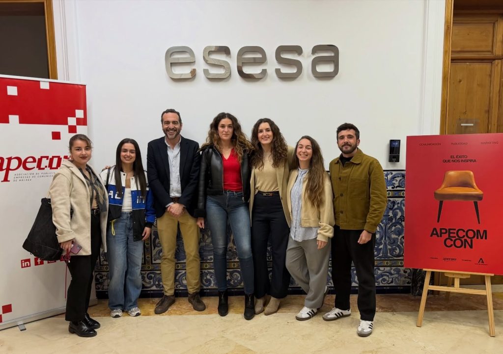 Instagram post from apecom_malaga. This post is in position 3.