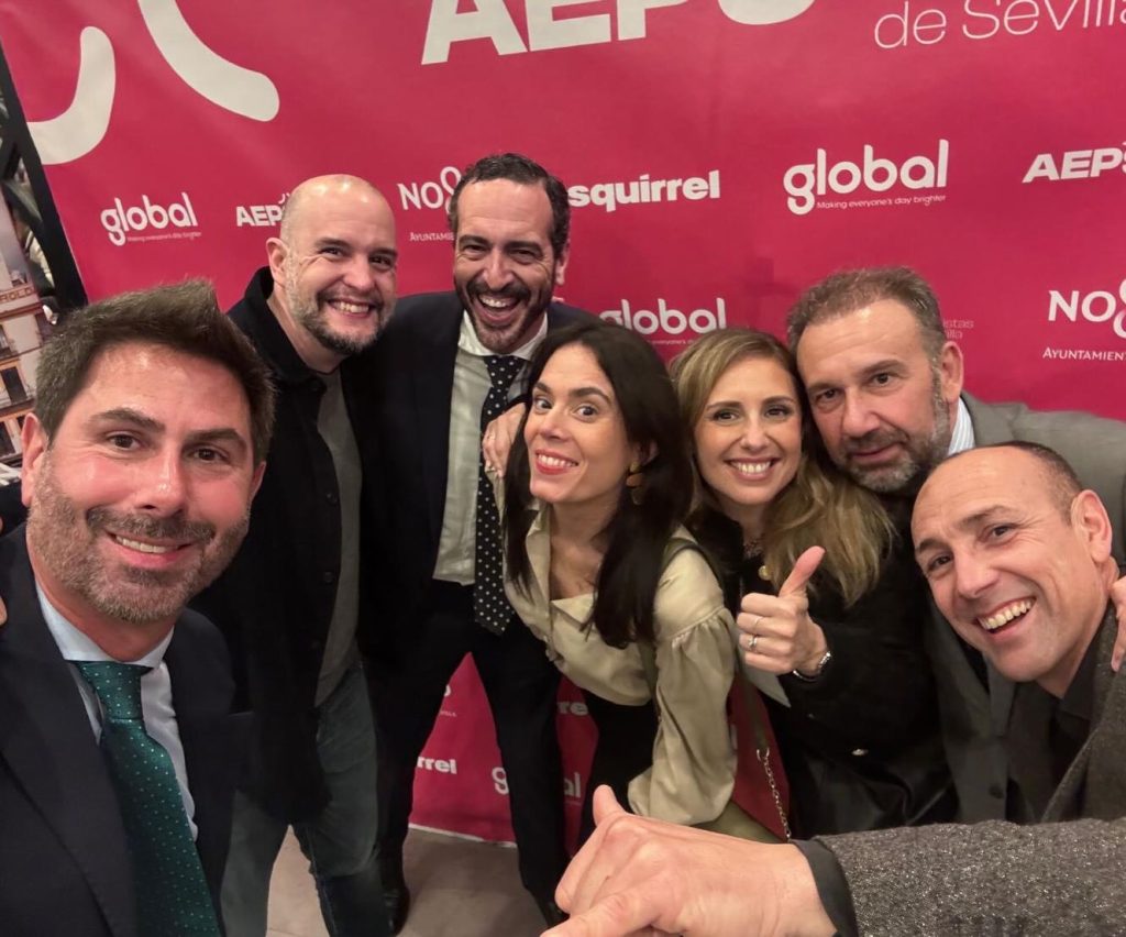 Instagram post from apecom_malaga. This post is in position 2.